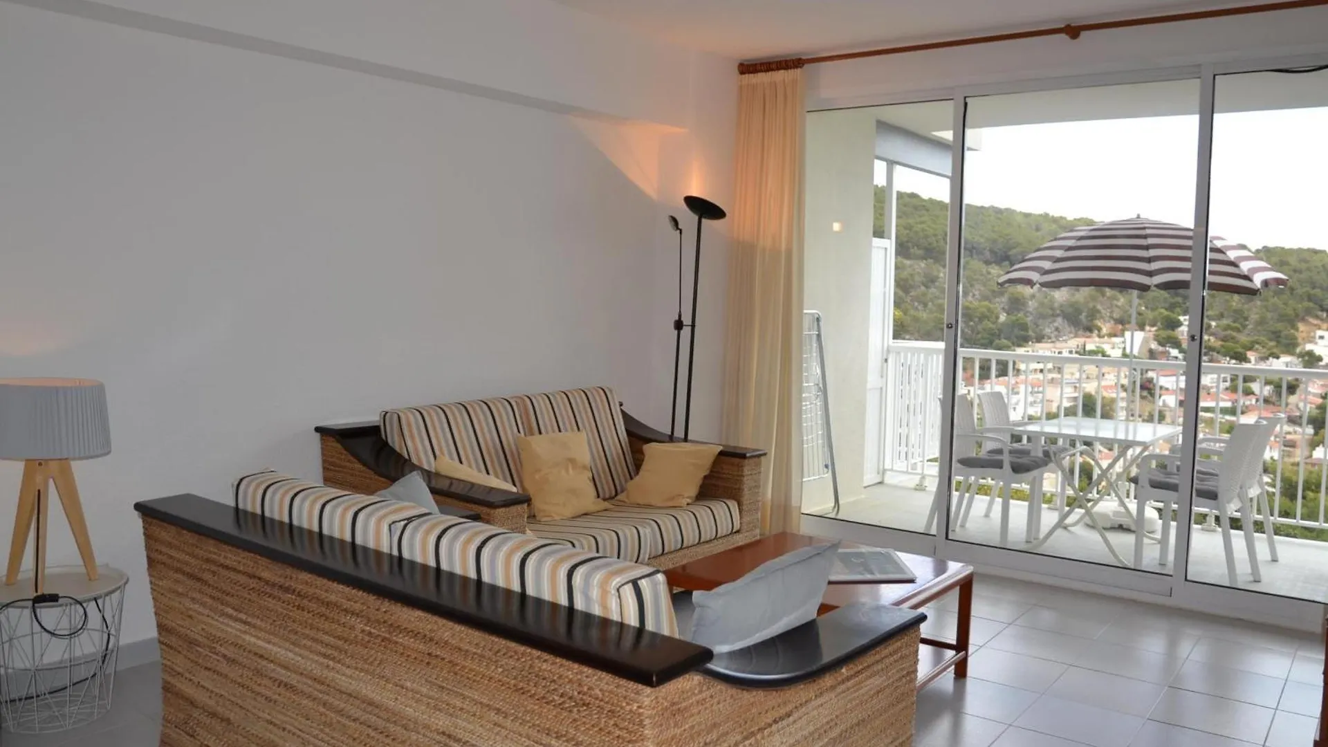 Casa Blanca C - L'Estartit, Roca Maura - Es-323-64 Apartment 0*, L'Estartit Spain